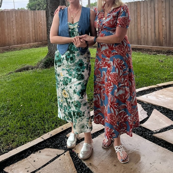 Floral Green and White Dress - Picture 8 of 8